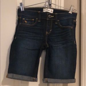 Abercrombie kids shorts size 10